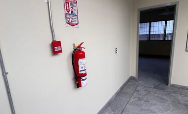 Edificio comercial de Alquiler en Kennedy Norte