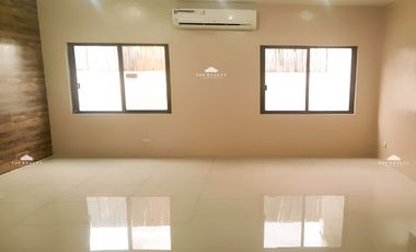 5 Bedroom 5BR  House for Rent in Merville Park Paranaque City