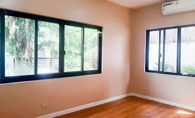 5 Bedroom 5BR  House for Rent in Merville Park Paranaque City