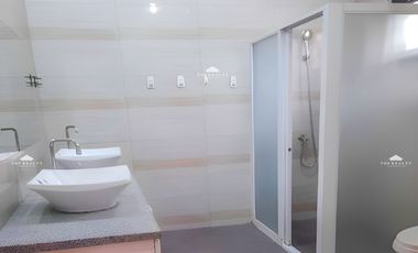 Merville Park Paranaque City 5 Bedroom 5BR House for Rent