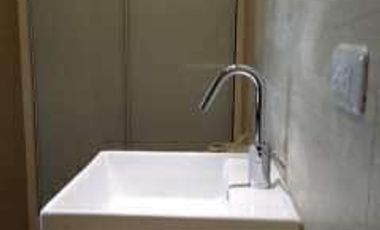 Mahogany Place, Taguig Townhouse For Rent