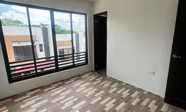 Overlooking 2 Storey Townhouses for sale near Marcos Highway and Sumulong Highway, Antipolo City