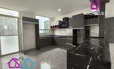 Casa nueva en venta en Residencial Explanada Sur, Pachuca | 4 recámaras + roof garden