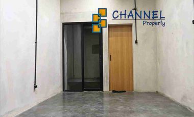 JUAL Rumah Baru Lokasi Strategis Dekat Tol dan Pasmod BSD Nusaloka, Fl