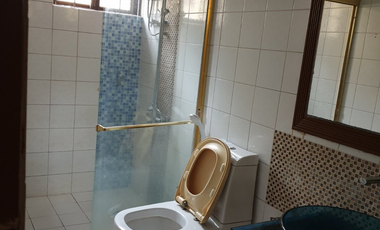 Clean Title 5BR with Parking FOR SALE at Makati Prime City Condo Homes