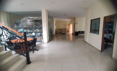 Dijual kantor dan perlengkapan nya semua pondok cabe tangerang
