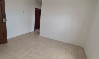 Departamento en Venta en la Alborada X Etapa,  3 Habitaciones, 2 Baños, Una Suite,  Norte de Guayaquil