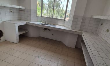 Departamento en Venta en la Alborada X Etapa,  3 Habitaciones, 2 Baños, Una Suite,  Norte de Guayaquil