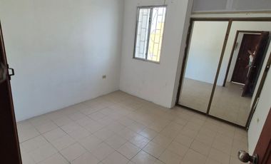 Departamento en Venta en la Alborada X Etapa,  3 Habitaciones, 2 Baños, Una Suite,  Norte de Guayaquil