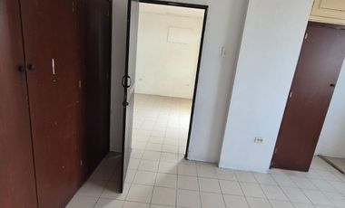 Departamento en Venta en la Alborada X Etapa,  3 Habitaciones, 2 Baños, Una Suite,  Norte de Guayaquil