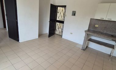Departamento en Venta en la Alborada X Etapa,  3 Habitaciones, 2 Baños, Una Suite,  Norte de Guayaquil