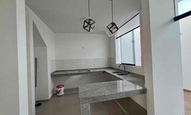 Casa de Estreno Alameda Country Club