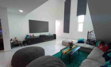 EXCELENTE RESIDENCIA METEPEC MAGDALENA