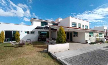 EXCELENTE RESIDENCIA METEPEC MAGDALENA