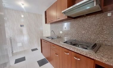 Bello Apartamento con excelente iluminación y vista