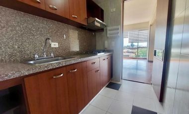 Bello Apartamento con excelente iluminación y vista