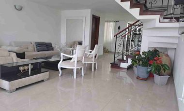 🏠vendo Casa Duplex Pereira sector  Corales