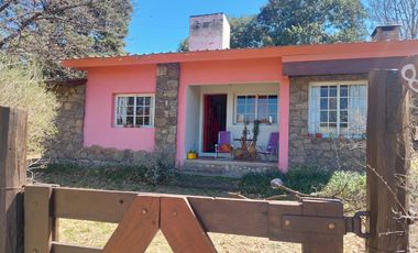 Casa En Venta En Los Reartes A 100 Mts Del Rio Y Casco Historico