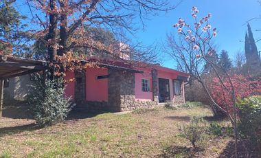 Casa En Venta En Los Reartes A 100 Mts Del Rio Y Casco Historico