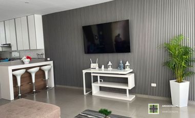 Casa de playa en venta – Playa Honda, Cerro Azul 5 dormitorios | Piscina privada | 300 m² construidos