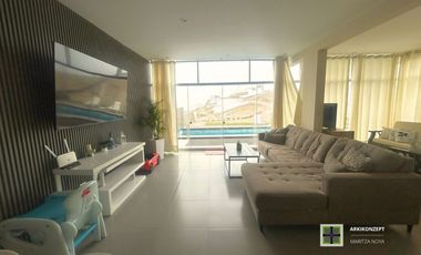 Casa de playa en venta – Playa Honda, Cerro Azul 5 dormitorios | Piscina privada | 300 m² construidos