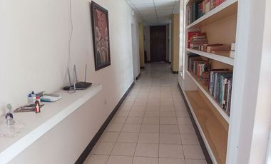 Casa en venta en Urdesa central con uso Residencial y Comercial – 800 m²