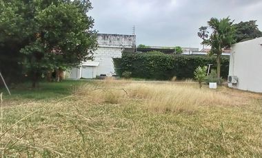 Casa en venta en Urdesa central con uso Residencial y Comercial – 800 m²