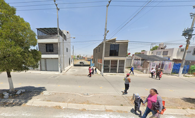 CASA DE RECUPERACIÓN BANCARIA EN CALLE LAGUNA DE CAJITITLAN, FRACC. VILLAS DE LA LAGUNA, ZUMPANGO, EDO MEX. ¡NO SE ACEPTAN CRÉDITOS!