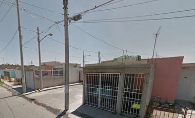 CASA DE RECUPERACIÓN BANCARIA EN CALLE LAGUNA DE CAJITITLAN, FRACC. VILLAS DE LA LAGUNA, ZUMPANGO, EDO MEX. ¡NO SE ACEPTAN CRÉDITOS!