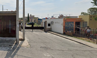 CASA DE RECUPERACIÓN BANCARIA EN CALLE LAGUNA PALMA SOLA, FRACC. VILLAS DE LA LAGUNA, ZUMPANGO, EDO MEX. ¡NO SE ACEPTAN CRÉDITOS!