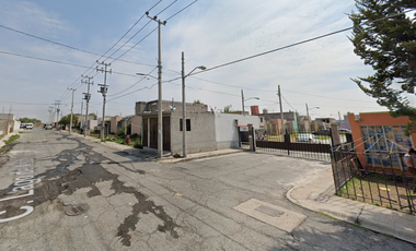 CASA DE RECUPERACIÓN BANCARIA EN CALLE LAGUNA PALMA SOLA, FRACC. VILLAS DE LA LAGUNA, ZUMPANGO, EDO MEX. ¡NO SE ACEPTAN CRÉDITOS!