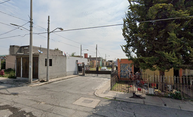 CASA DE RECUPERACIÓN BANCARIA EN CALLE LAGUNA PALMA SOLA, FRACC. VILLAS DE LA LAGUNA, ZUMPANGO, EDO MEX. ¡NO SE ACEPTAN CRÉDITOS!