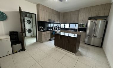 Casa en el norte de Mérida, Fracc Montebello