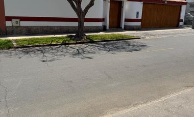 🏡 Venta de Casa en Monterrico – Surco
