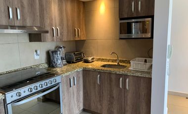 AMPLIO DEPARTAMENTO AMUEBLADO EN RENTA – CERCANO A PLAZA MAYOR Y UNIVERSIDAD LA SALLE