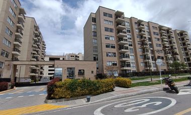 SE ARRIENDA APTO CONJUNTO LOS GIRASOLES