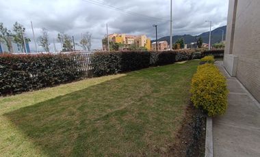 SE ARRIENDA APTO CONJUNTO LOS GIRASOLES