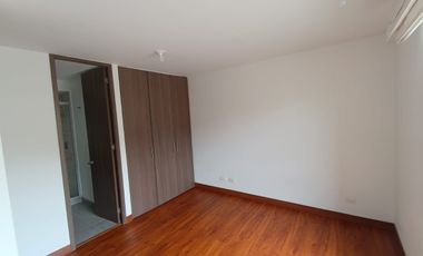 SE ARRIENDA APTO CONJUNTO LOS GIRASOLES