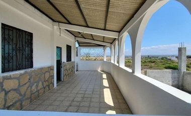 VENDO CASA EN PUNTA BLANCA, ENTRADA 7