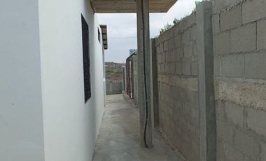 VENDO CASA EN PUNTA BLANCA, ENTRADA 7