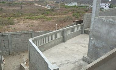 VENDO CASA EN PUNTA BLANCA, ENTRADA 7