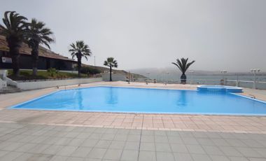 🏖️ Venta de Departamento amoblado, con vista al mar, Ancón