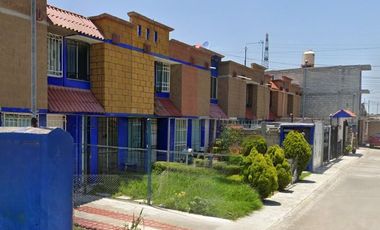 Venta de Casa en la mejor Zona de Col Santa Teresa C.P 54694  Estado de México