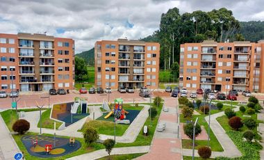 Apartamento en Hacienda Casablanca – Madrid, Cundinamarca, sector exclusivo de alta valorización