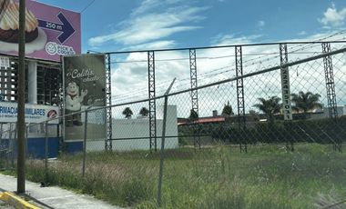 TERRENO EN RENTA VIA ATLIXCAYOTL  2415.91  m2 A $175 POR m2 ZONA MAGNIFICA LATERAL VIA ATLIXCAYOTL, BOULEVAR DE LOS REYES, FRENTE A CASETA DE COBRO