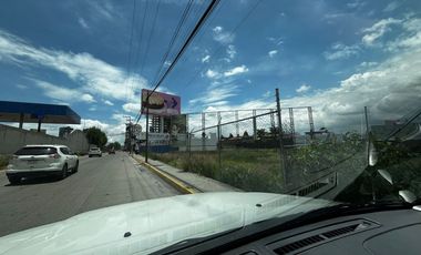 TERRENO EN RENTA VIA ATLIXCAYOTL  2415.91  m2 A $175 POR m2 ZONA MAGNIFICA LATERAL VIA ATLIXCAYOTL, BOULEVAR DE LOS REYES, FRENTE A CASETA DE COBRO