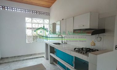 EN GIRARDOT - CUNDINAMARCA ARRENDAMOS CASA CON OFICINAS Y ALMACENAMIENTO O SIMILARES.