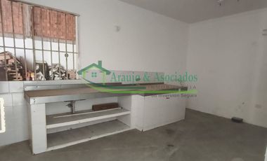 EN GIRARDOT - CUNDINAMARCA ARRENDAMOS CASA CON OFICINAS Y ALMACENAMIENTO O SIMILARES.