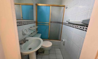 Alquilo Casa 3 dormitorios, Santa Cecilia zona cerrada