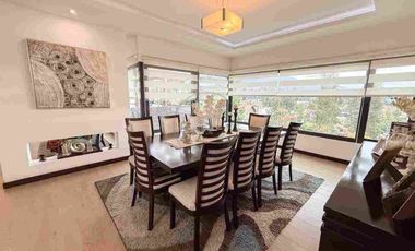 Amplia casa de venta , Sector San Joaquín